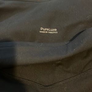 Black fabletics leggings